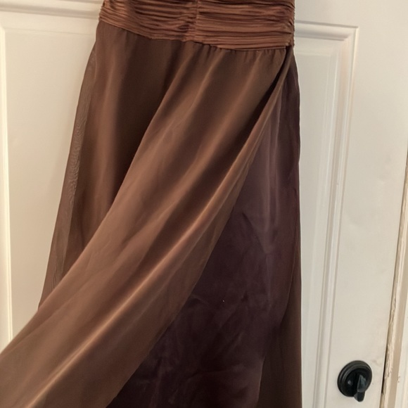 CHICA’S BROWN MAXI LONG FORMAL DRESS SIZE S - Picture 9 of 12